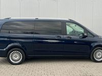 Gebraucht Mercedes V300 239 PS (175 kW) 2019 Blau Van / Kleinbus