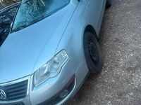 Gebraucht VW Passat 140 PS (102 kW) 2010 Silber Kombi