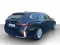 Gebraucht BMW 540 Sport Line 286 PS (210 kW) 2025 Schwarz Kombi
