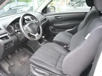 Gebraucht Suzuki Swift Basic 94 PS (69 kW) 2016 Weiss uni Kleinwagen