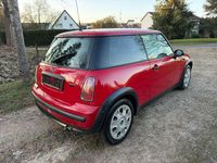 Gebraucht Mini ONE 90 PS (66 kW) 2002 Rot Kleinwagen