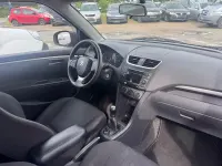 Usata Suzuki Swift Comfort 94 CV (69 kW) 2013 Rosso Utilitaria