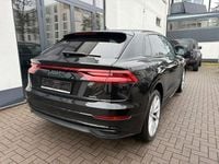 Gebraucht Audi Q8 S-line plus 340 PS (250 kW) 2022 Schwarz SUV