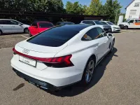 Gebraucht Audi e-tron GT quattro Comfort 350 kW (476 PS) 2023 Ibisweiß Limousine