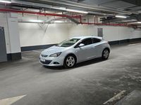 Gebraucht Opel Astra GTC Active 165 PS (121 kW) 2013 Grau Limousine