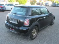 Gebraucht Mini ONE 98 PS (72 kW) 2012 Schwarz Kleinwagen