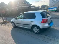 Gebraucht VW Golf V 102 PS (75 kW) 2005 Kleinwagen