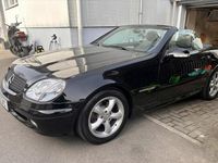 Gebraucht Mercedes SLK200 163 PS (119 kW) 2002 Schwarz Cabrio