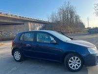 Gebraucht VW Golf IV 75 PS (55 kW) 2004 Blau Kleinwagen