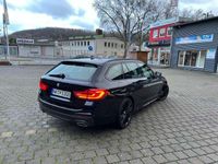 gebraucht BMW 530 530 i xDrive T M-Sport B&W NightV DA+ PA+ Garantie