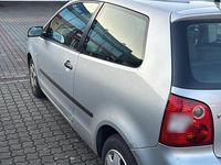 Gebraucht VW Polo 54 PS (39 kW) 2004 Silber Kleinwagen