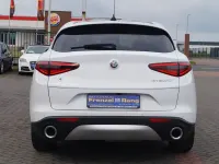 Gebraucht Alfa Romeo Stelvio 209 PS (153 kW) 2019 Weiß SUV