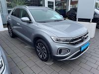 Gebraucht VW T-Roc 150 PS (110 kW) 2023 Silber SUV