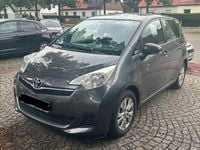Gebraucht Toyota Verso-S 99 PS (72 kW) 2011 Grau Van / Kleinbus