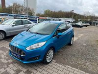 Gebraucht Ford Fiesta Titanium 101 PS (74 kW) 2013 Blau Kleinwagen