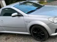 Gebraucht Opel Tigra 90 PS (66 kW) 2005 Silber Cabrio