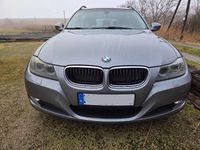 Gebraucht BMW 320 177 PS (130 kW) 2010 Silber Kombi