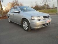 Gebraucht Opel Astra Elegance 101 PS (74 kW) 2000 Silber Limousine