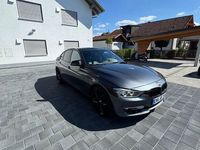 Gebraucht BMW 320 184 PS (135 kW) 2012 Grau Limousine
