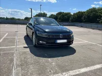 Gebraucht VW Passat R-line BlueMotion 190 PS (139 kW) 2015 Schwarz Limousine