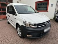 Usado VW Caddy 102 HP (75 kW) 2017 Branco Monovolume