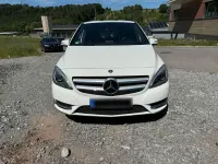 Gebraucht Mercedes B180 Sport 122 PS (89 kW) 2013 Weiß Van / Kleinbus