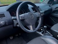 gebraucht Opel Astra Astra1.8 Cosmo 5T Navi/OPC-Line/IDS-Plus