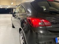 Gebraucht Opel Corsa Edition 69 PS (50 kW) 2016 Schwarz Kleinwagen