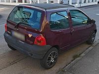 Gebraucht Renault Twingo 58 PS (42 kW) 2002 Violet Kleinwagen