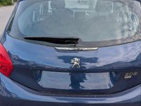 Gebraucht Peugeot 208 Active Top 92 PS (67 kW) 2014 Andere farben Kleinwagen