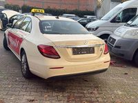 Gebraucht Mercedes E200 150 PS (110 kW) 2019 Gelb Limousine