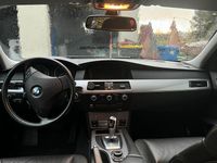 Gebraucht BMW 525 197 PS (144 kW) 2008 Grau Limousine