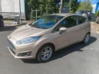 Gebraucht Ford Fiesta 101 PS (74 kW) 2015 Beige Kleinwagen