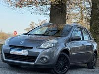 Gebraucht Renault Clio GrandTour Dynamique 101 PS (74 kW) 2011 Grau Kombi