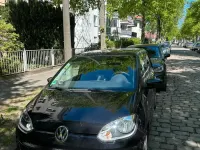 Second-hand VW up! Edition 60 CP (44 kW) 2014 Negru Hatchback