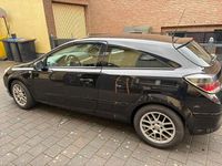 Gebraucht Opel Astra GTC Innovation 90 PS (66 kW) 2008 Schwarz Limousine