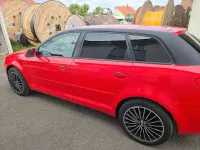 Gebraucht Audi A3 Attraction 105 PS (77 kW) 2012 Rot Kleinwagen