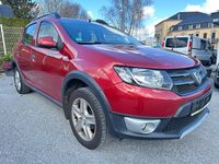Gebraucht Dacia Sandero Prestige 90 PS (66 kW) 2016 Rot Limousine