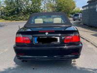 Gebraucht BMW 325 Cabriolet 192 PS (141 kW) 2001 Schwarz Cabrio