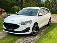Gebraucht Ford Focus Cool & Connect 125 PS (91 kW) 2022 Weiß Limousine