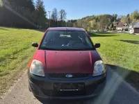 Gebraucht Ford Fiesta 60 PS (44 kW) 2006 Rot Kleinwagen
