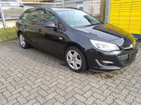 Gebraucht Opel Astra 140 PS (102 kW) 2013 Schwarz Kombi
