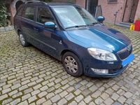 Gebraucht Skoda Fabia Easy 60 PS (44 kW) 2012 Blau Kombi