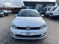 Gebraucht VW Golf VII Trendline 110 PS (80 kW) 2016 Weiß Kombi