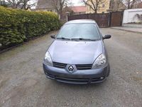 Gebraucht Renault Clio II 75 PS (55 kW) 2007 Blau Kleinwagen