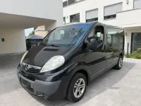 Gebraucht Opel Vivaro 145 PS (106 kW) 2009 Schwarz Van / Kleinbus