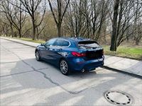 Gebraucht BMW 118 Advantage 143 PS (105 kW) 2022 Blau Kleinwagen