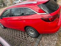 Gebraucht Opel Astra 160 PS (117 kW) 2016 Rot Kombi