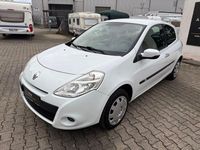 Gebraucht Renault Clio III Expression 75 PS (55 kW) 2010 Weiß Kleinwagen