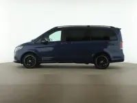 Gebraucht Mercedes V300 Avantgarde 237 PS (174 kW) 2026 Blau Van / Kleinbus